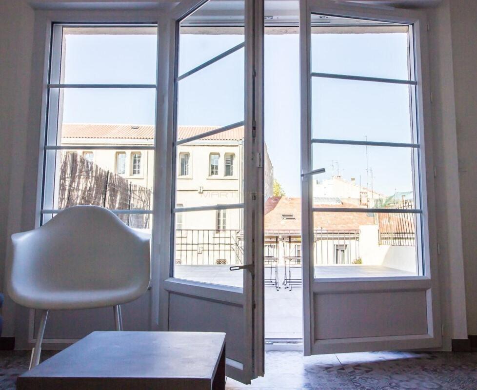 L'Amoureux - Terrasse Et Climatisation Coeur De Ville มงต์เปอลิเยร์ ภายนอก รูปภาพ