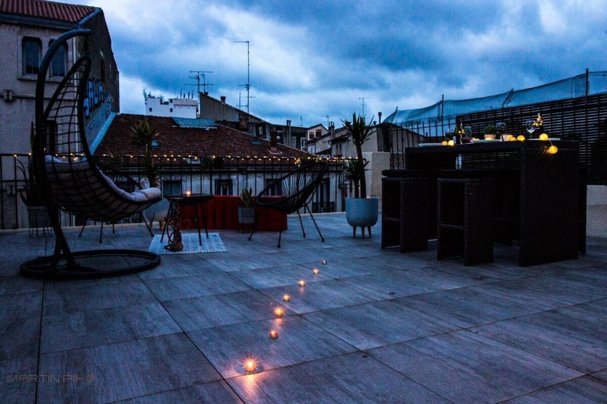 L'Amoureux - Terrasse Et Climatisation Coeur De Ville มงต์เปอลิเยร์ ภายนอก รูปภาพ