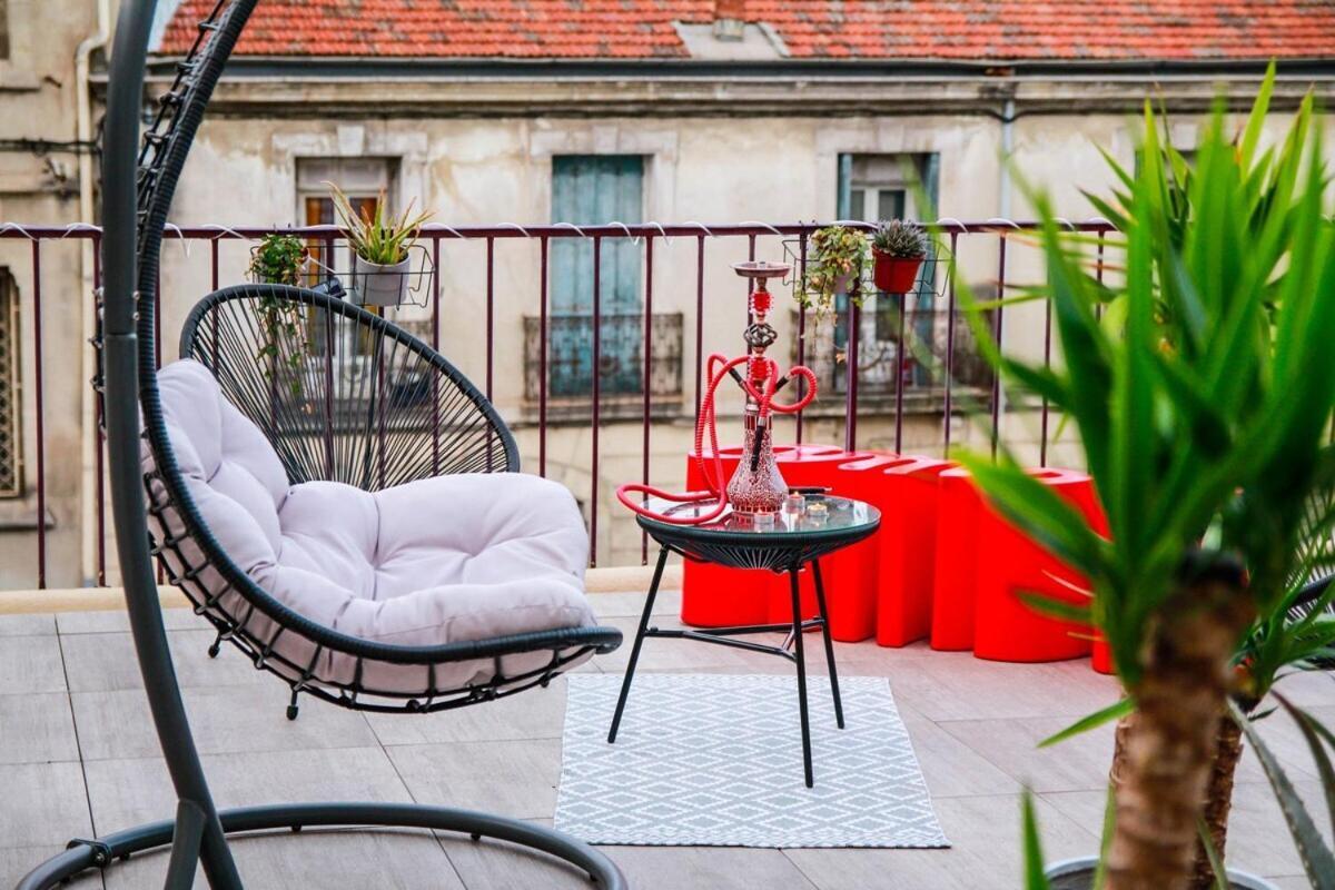 L'Amoureux - Terrasse Et Climatisation Coeur De Ville มงต์เปอลิเยร์ ภายนอก รูปภาพ