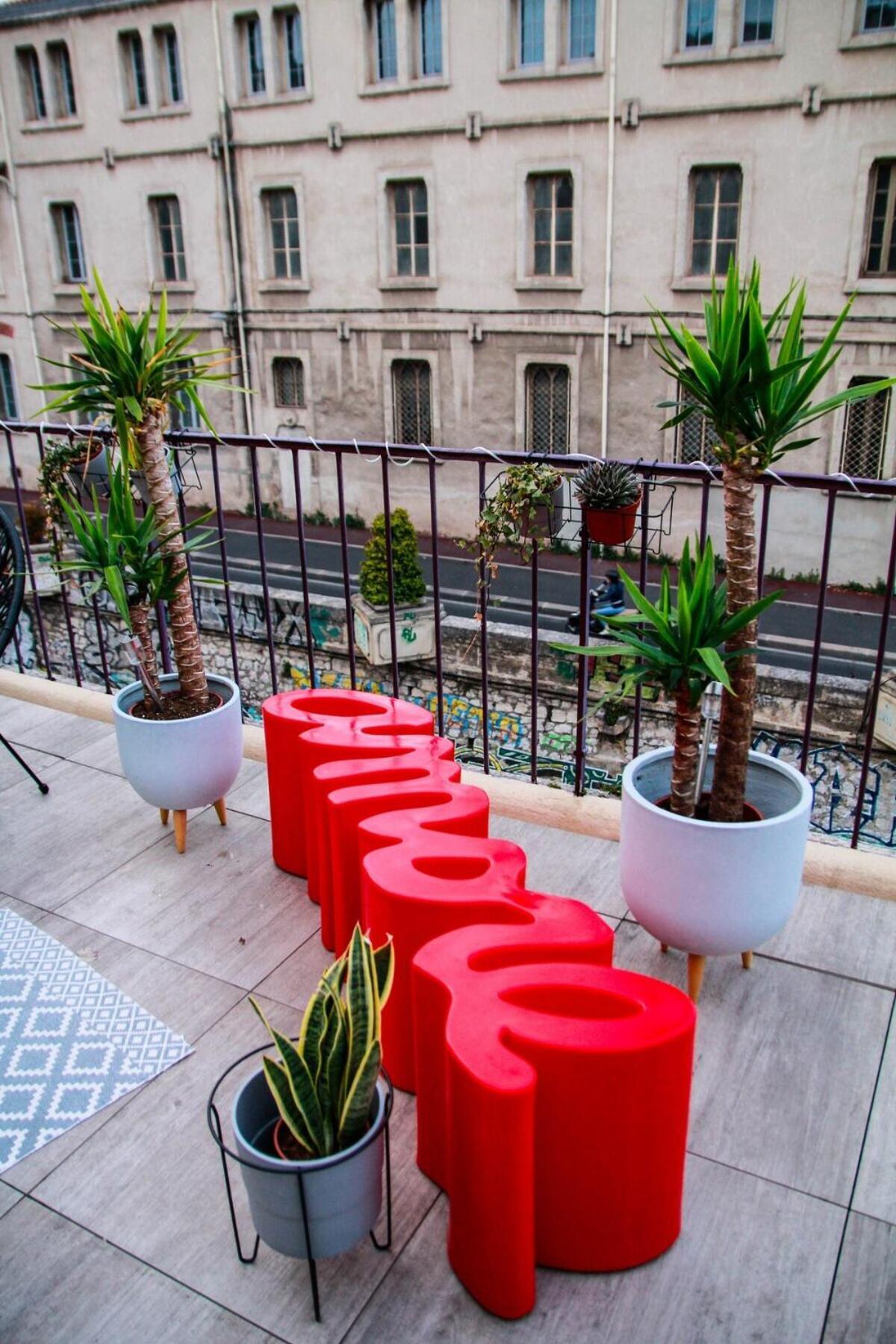L'Amoureux - Terrasse Et Climatisation Coeur De Ville มงต์เปอลิเยร์ ภายนอก รูปภาพ